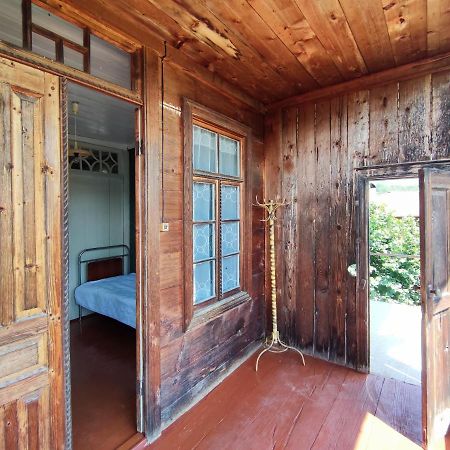 אמברולאורי Racha Chogovadze'S Guest House מראה חיצוני תמונה