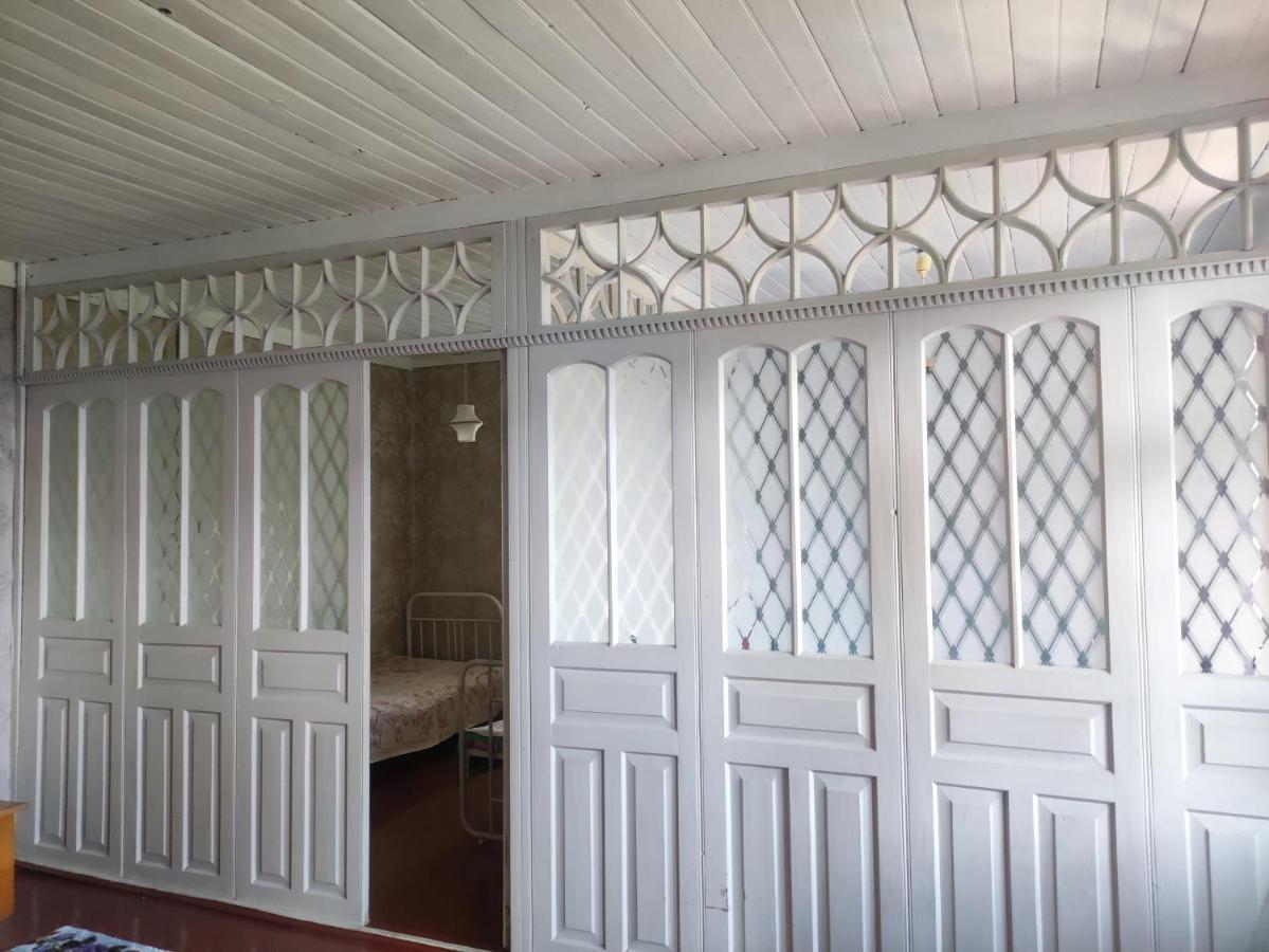 אמברולאורי Racha Chogovadze'S Guest House מראה חיצוני תמונה